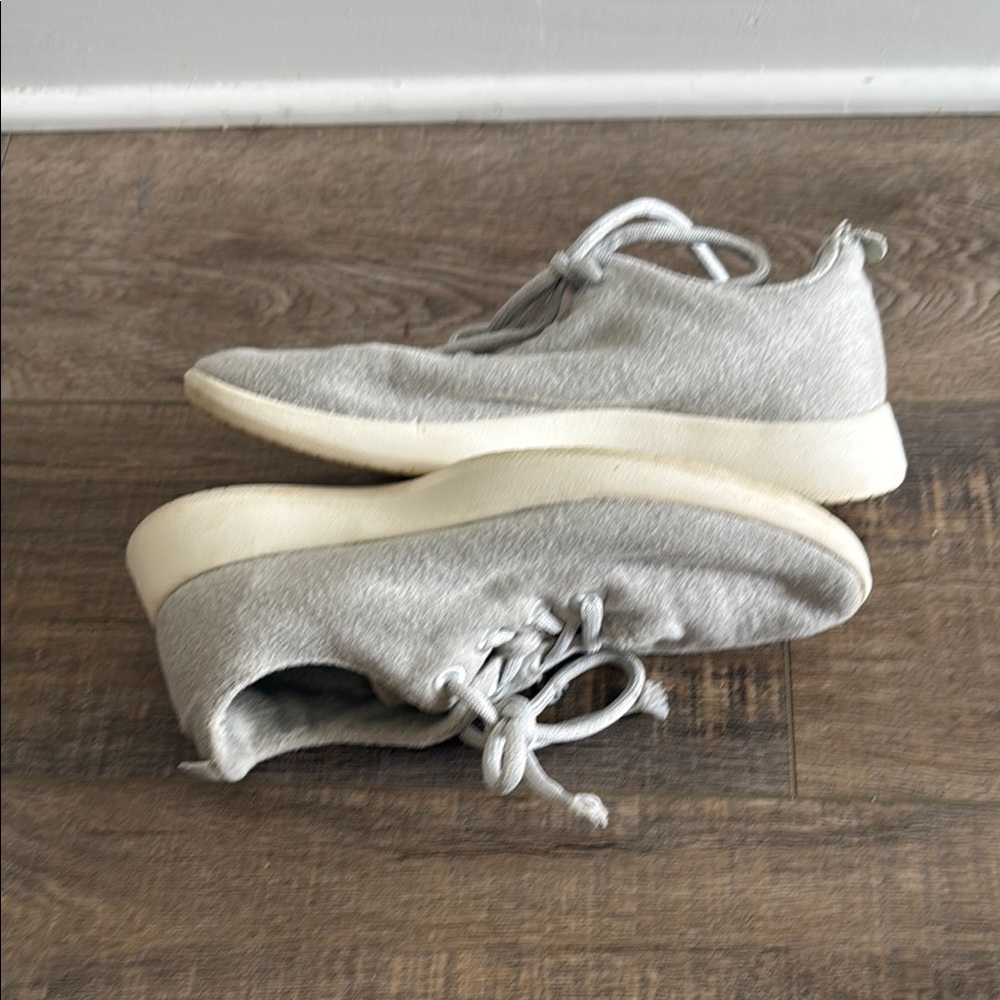 Allbirds Light Gray Casual Sneakers - Picture 7 of 7